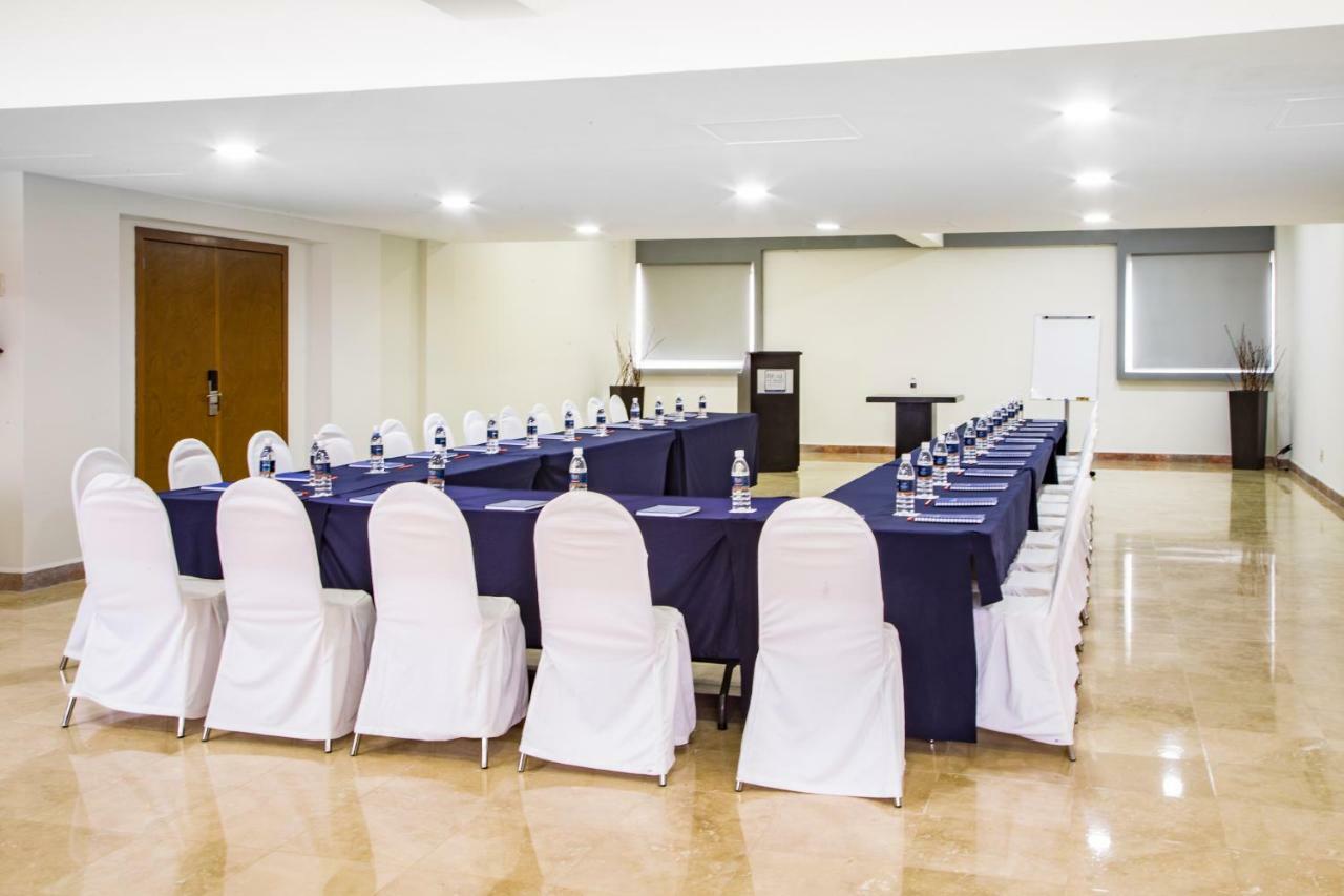 Imperio De Angeles Executive Leon Poliforum Dış mekan fotoğraf